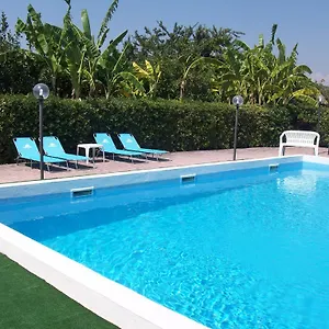 Golf Club San Pablo Bed & Breakfast